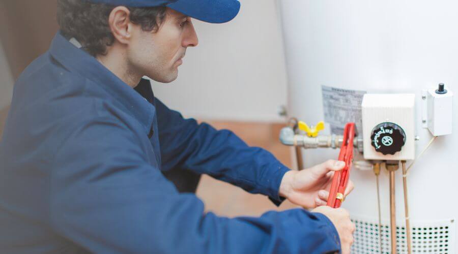 Professional Tankless Water Heater Installation in Deatsville, AL
